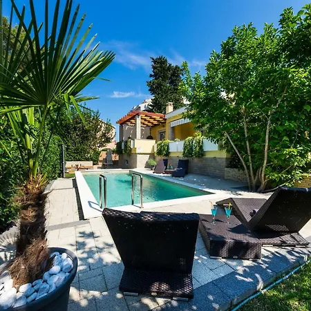 Holiday Vila Luna