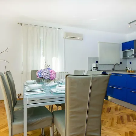 Holiday Vila Luna Zara